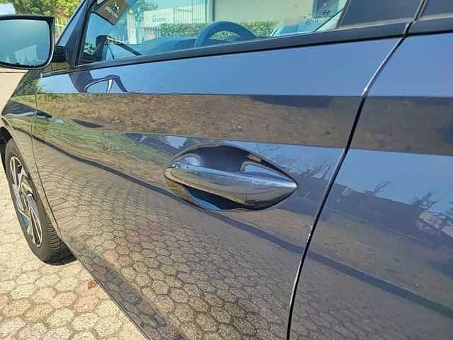 Hyundai i20 1.2 MPI CONNECTLINE LED PACK 84CV MT