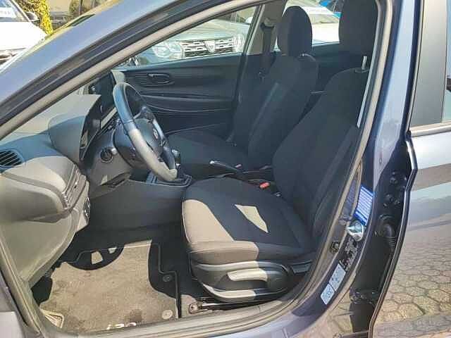 Hyundai i20 1.2 MPI CONNECTLINE LED PACK 84CV MT
