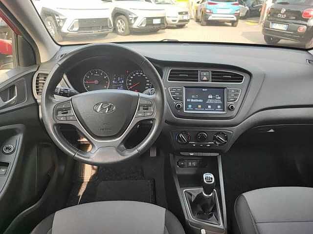 Hyundai i20 5P 1.2 MPI CONNECTLINE 75CV