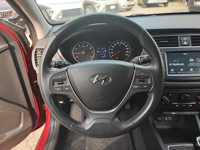 Hyundai i20 5P 1.2 MPI CONNECTLINE 75CV