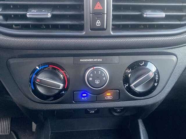 Hyundai i10 1.0 TECH CONNECT PACK ECONEXT GPL