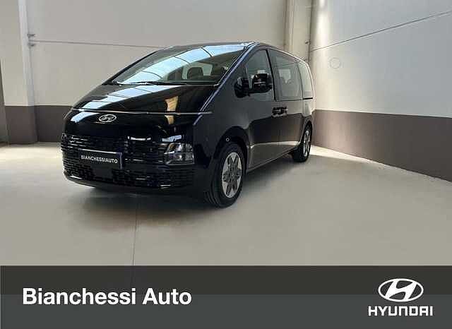 Hyundai STARIA 2.2 MT 2WD 9 posti Wagon