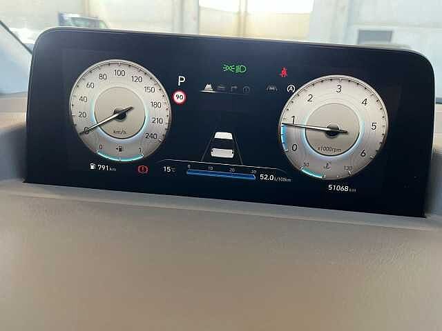 Hyundai STARIA 2.2 AT AWD 7 posti Luxury