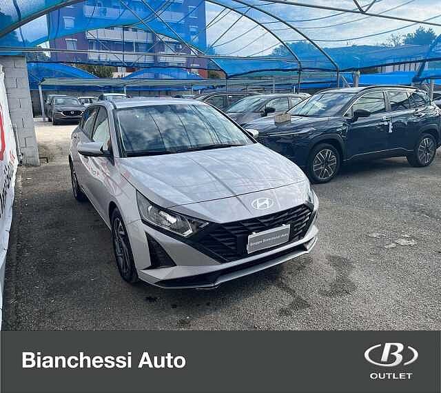 Hyundai i20 1.2 MPI MT Connectline