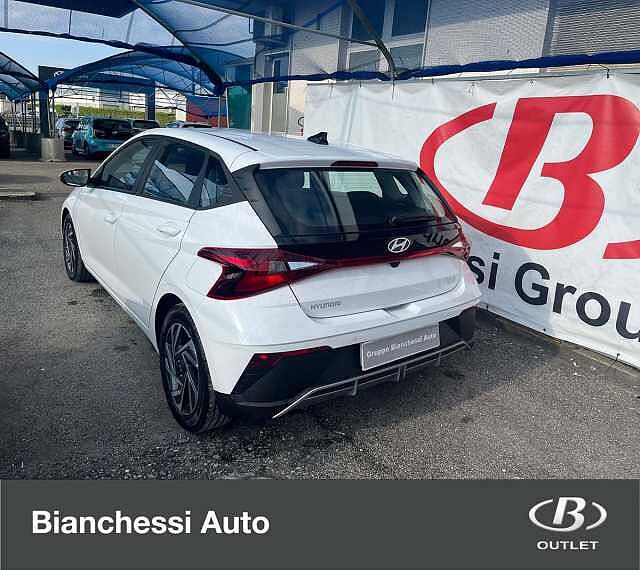 Hyundai i20 1.2 MPI MT Connectline