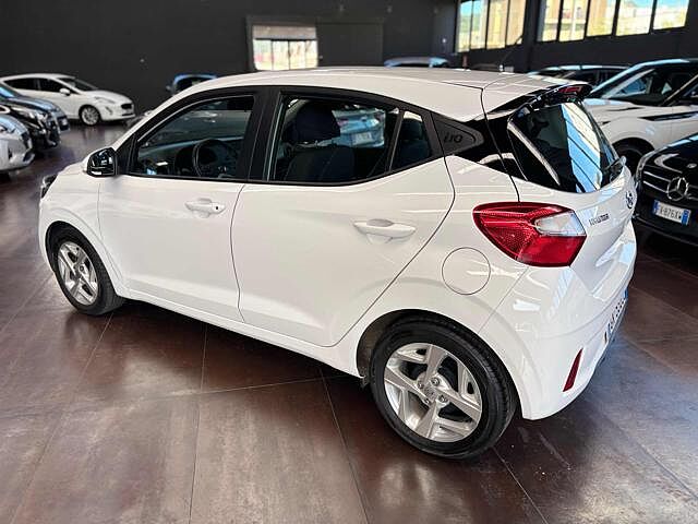 Hyundai i10 1.0 MPI AT Tech