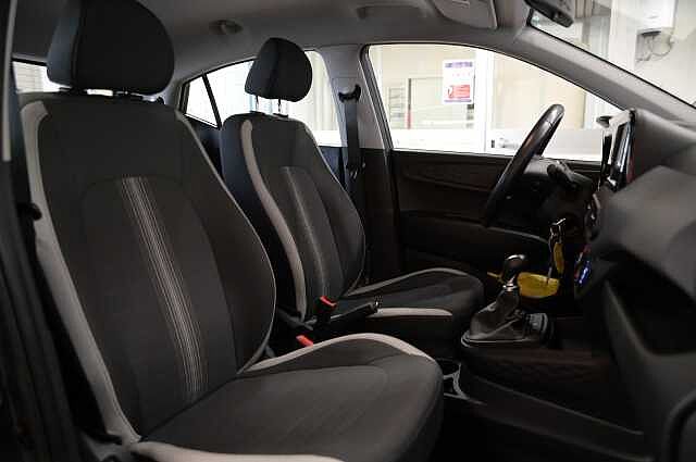 Hyundai i10 i10 1.0 mpi Tech Connect Pack