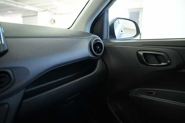 Hyundai i10 i10 1.0 mpi Connectline Navi Pack