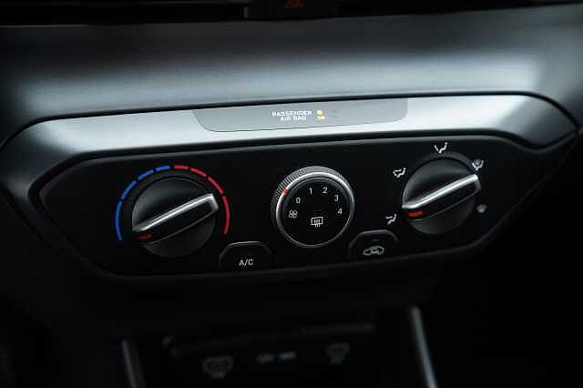 Hyundai i20 i20 1.2 mpi Connectline 79cv mt