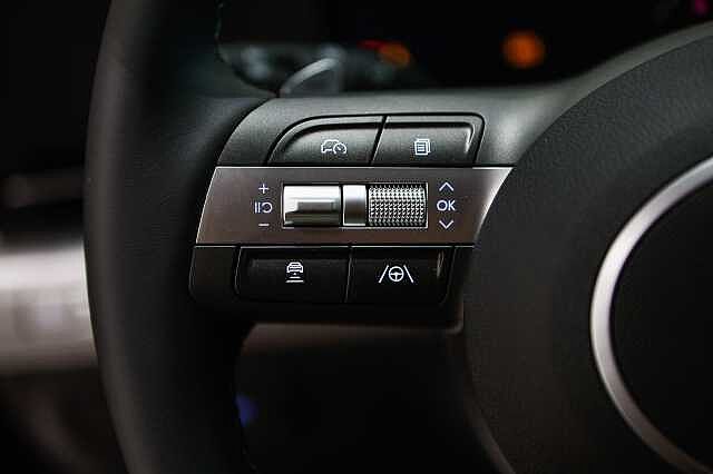 Hyundai  NEW KONA 1.6 HEV DCT X LINE