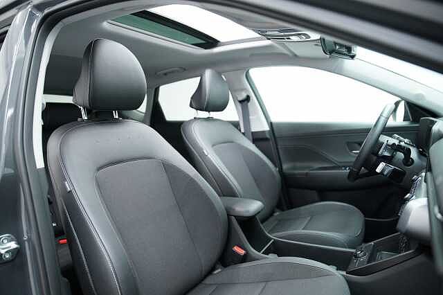 Hyundai  NEW KONA 1.6 HEV DCT X CLASS