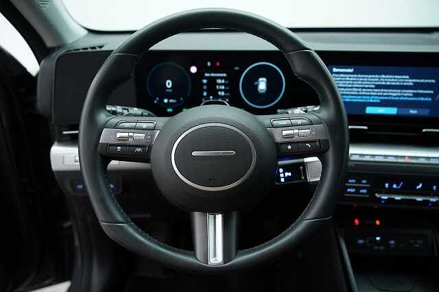 Hyundai  NEW KONA 1.6 HEV DCT X CLASS