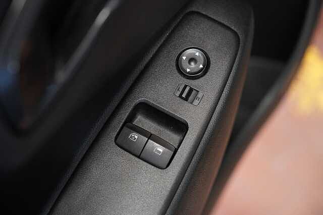 Hyundai i10 i10 1.0 mpi Tech Connect Pack