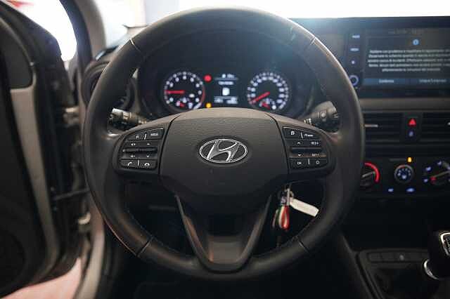Hyundai i10 i10 1.0 mpi Tech Connect Pack