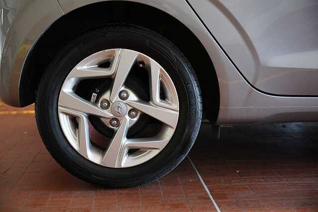 Hyundai i10 i10 1.0 mpi Tech Connect Pack