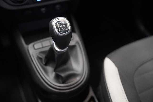 Hyundai i10 i10 1.0 mpi Tech Connect Pack