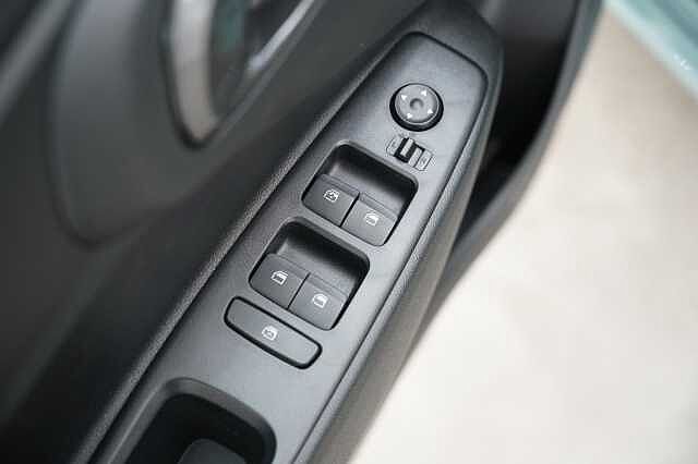 Hyundai i10 I10 PE MY25 5P 1.0 MT CONNECTLINE