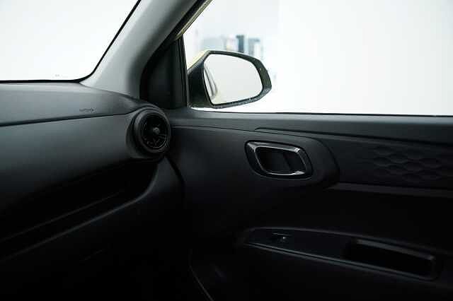 Hyundai i10 I10 PE MY25 5P 1.0 MT CONNECTLINE