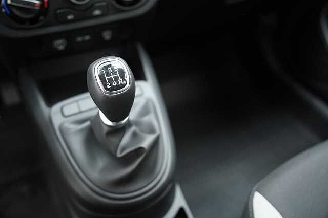 Hyundai i10 I10 PE MY25 5P 1.0 MT CONNECTLINE