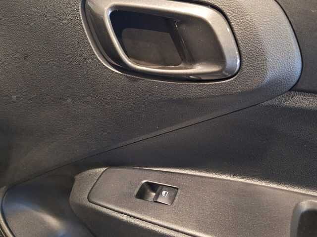 Hyundai i10 i10 1.0 mpi Connectline 67cv auto