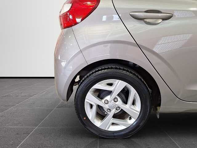 Hyundai i10 i10 1.0 mpi Tech Connect Pack