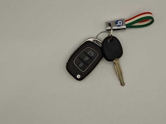 Hyundai i10 i10 1.0 mpi Tech Connect Pack