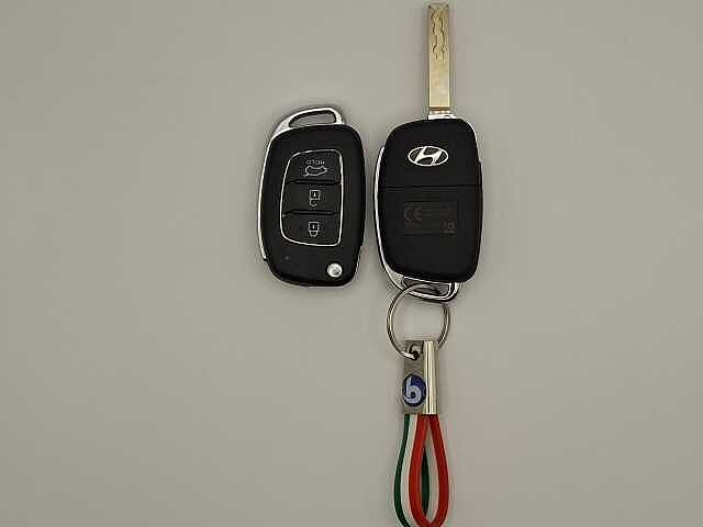 Hyundai i20 i20 1.2 mpi Connectline Exterior Pack