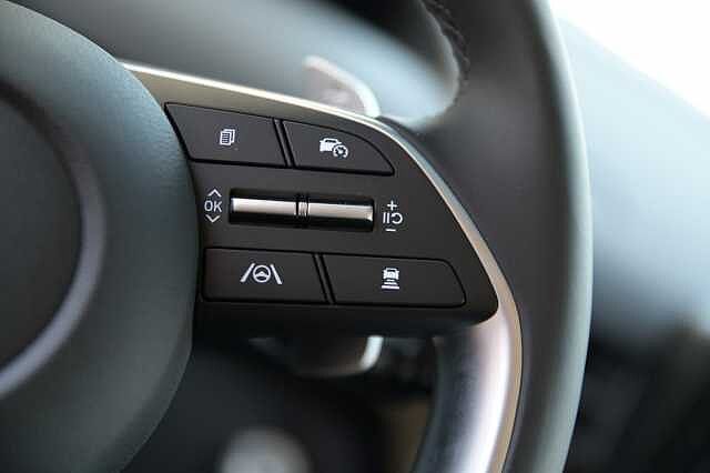 Hyundai STARIA STARIA HEV 1.6T 9 POSTI WAGON AT 2WD