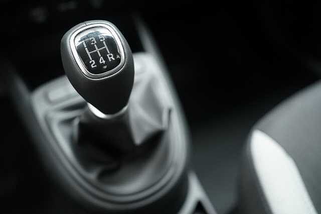 Hyundai i10 I10 PE MY25 5P 1.0 MT CONNECTLINE