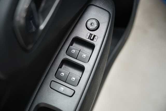 Hyundai i10 I10 PE MY25 5P 1.0 MT CONNECTLINE