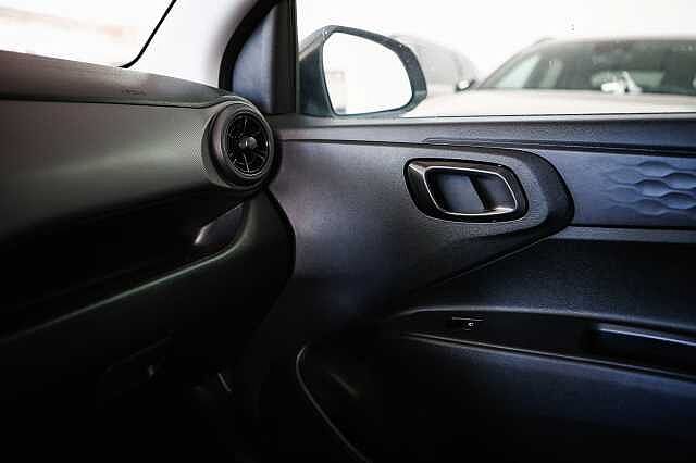 Hyundai i10 I10 PE MY25 5P 1.0 AT CONNECTLINE