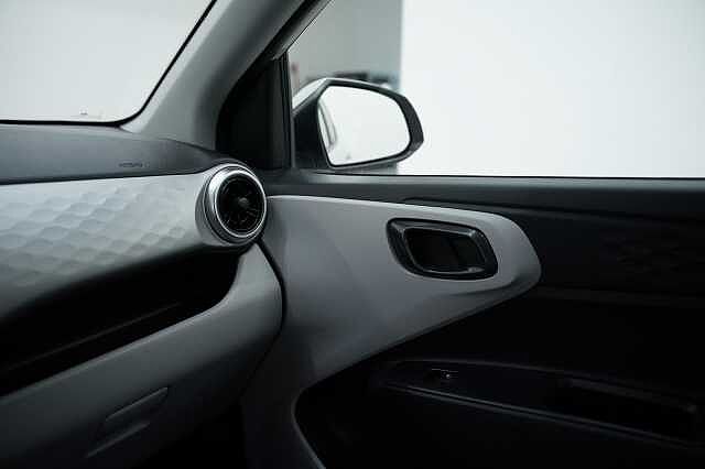 Hyundai i10 I10 PE MY25 5P 1.0 AT PRIME