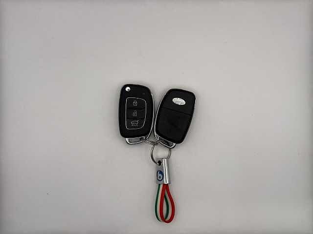 Hyundai i10 i10 1.0 Tech econext Gpl my19