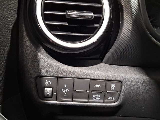 Hyundai KONA Kona 1.6 hev Xtech fca 2wd dct