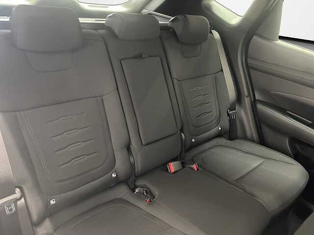 Hyundai TUCSON TUCSON PE 1.6TGDI MT 48V BUSINESS