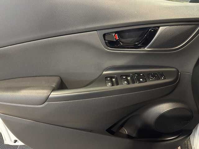 Hyundai KONA KONA 1.6 T-GDI 4WD DCT Xpossible