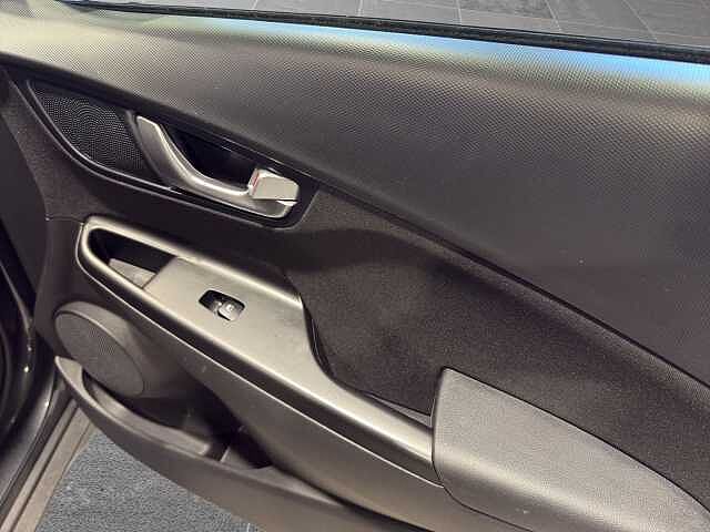 Hyundai KONA KONA 1.0 t-gdi Xline Safety Pack 2wd 120cv