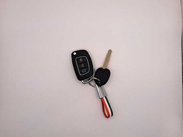 Hyundai i10 i10 1.0 mpi Tech Connect Pack