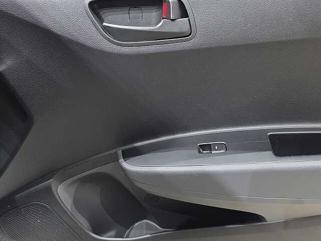 Hyundai i10 i10 1.0 Tech my19