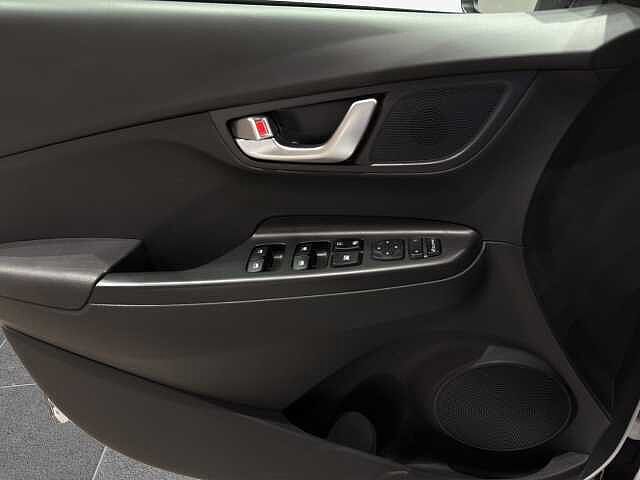 Hyundai KONA KONA 64 kWh EV Exclusive