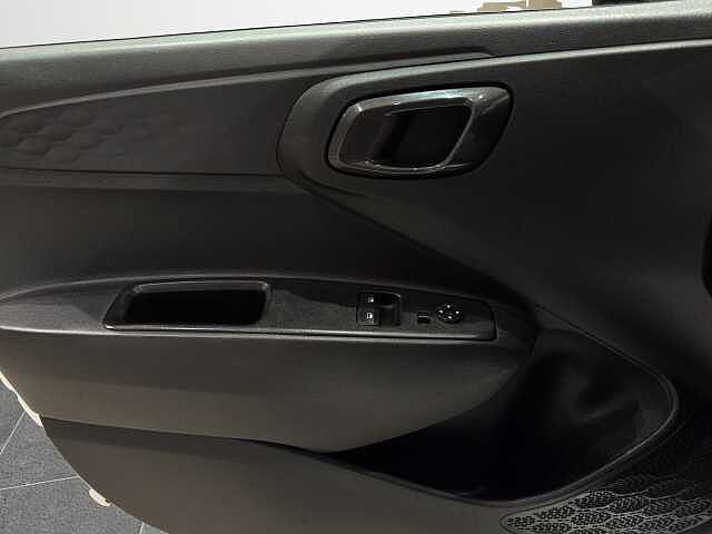 Hyundai i10 i10 1.0 Tech Connect Pack econext Gpl
