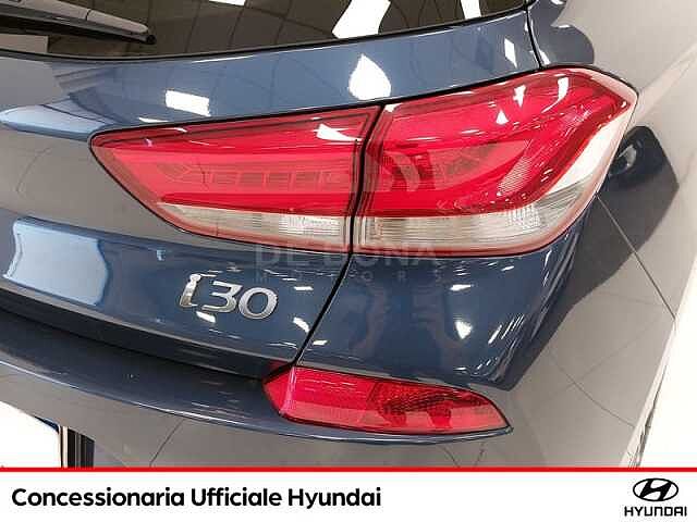 Hyundai i30 1.6 crdi comfort 110cv