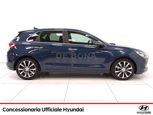 Hyundai i30 1.6 crdi comfort 110cv