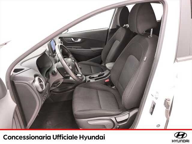 Hyundai KONA 1.6 crdi 48v xline 2wd 136cv imt