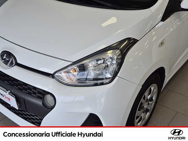 Hyundai i10 1.0 connectline BIANCO