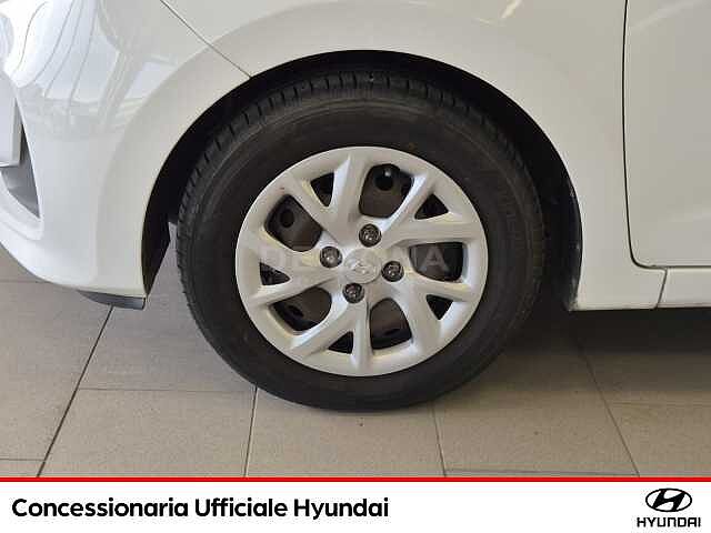 Hyundai i10 1.0 connectline BIANCO
