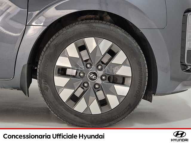 Hyundai STARIA 2.2 luxury awd auto