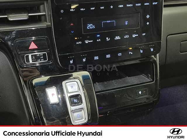 Hyundai STARIA 2.2 luxury awd auto