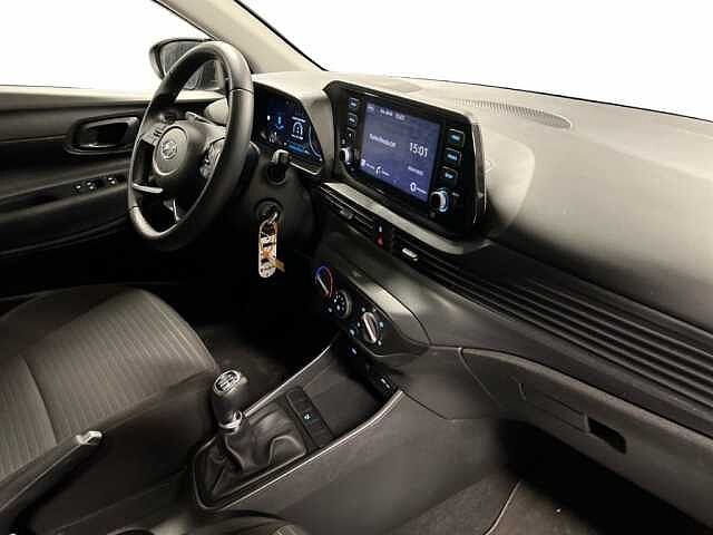 Hyundai i20 i20 1.2 MPI MT ConnectLine