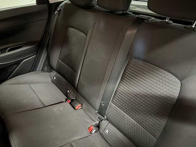 Hyundai i20 i20 1.2 MPI MT ConnectLine